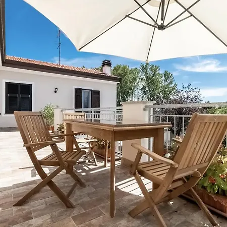 Holiday home Oasi Di Pace Sarzana